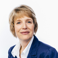 Portrait von Dr. Angela Höhle