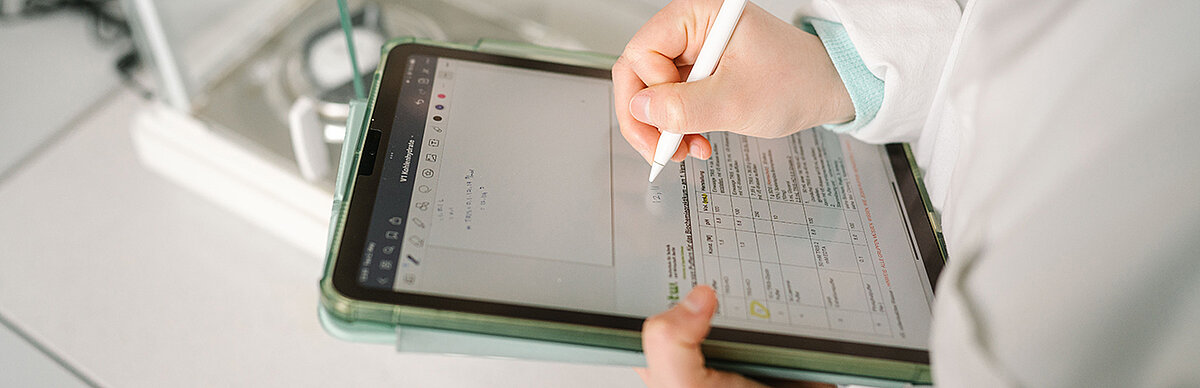 Digitale Forschungsdatenerfassung auf einem Tablet