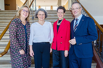 Gruppenbild: Birgit Müller, Annabella Rauscher-Scheibe, Stefanie Molthagen-Schnöring, Tilo Wendler