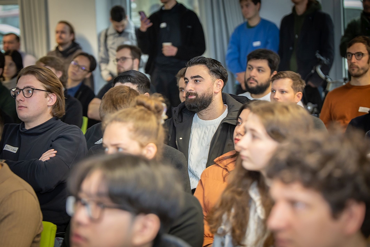 Blick ins Publikum beim Tag der Ingenieurinformatik 2024 © HTW Berlin/Tobias Golla Blick ins Publikum beim Tag der Ingenieurinformatik 2024 © HTW Berlin/Tobias Golla