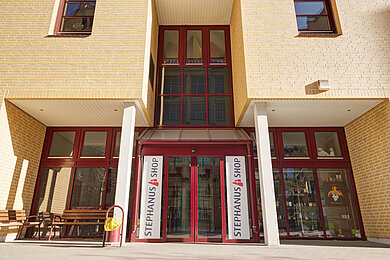 Eingang vom Stephanus-Shop