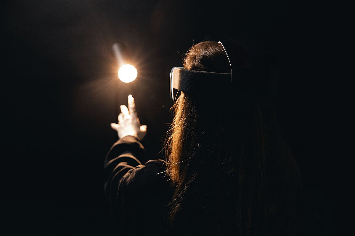 Symbolbild für die Ausstellung "What if..." 