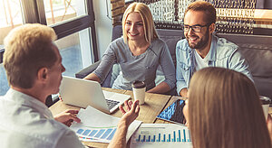 Gruppenarbeit © iStock.com - vadimguzhva Gruppenarbeit