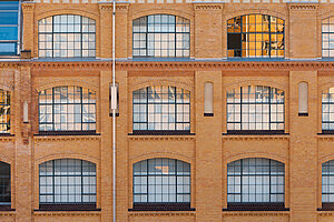 Symbolbild Fassade am Campus Wilhelminenhof: Die Ringvorlesung bietet exklusive Einblicke 
