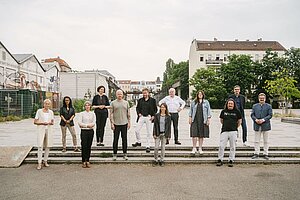 Gruppenbild (links nach rechts): Susanne Stürmer, Ania Pilipenko, Kerstin Wünsch, Angela Brennecke, Thilo Goos, Tim Renner, Regina Frieß, Ralf Birkelbach, Anne Ballschmieter, Andreas Gebhard, Peter Schönrock, Carsten Busch