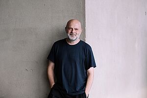 Porträt von Hussein Chalayan © Kimberly Bradley